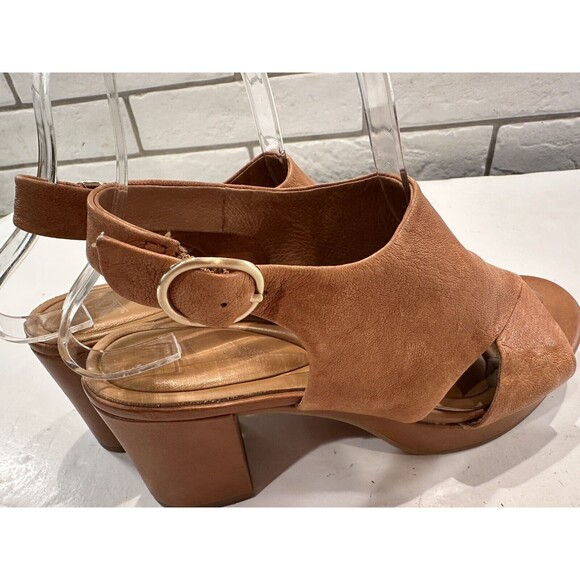 Söfft Women's Liv Candle Size 8.5M Tan Adjustable Buckle - Picture 8 of 13